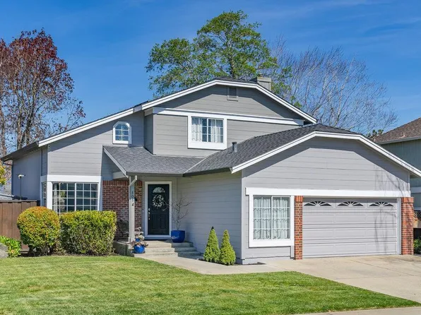 105 Pauline Dr, Watsonville, CA 95076