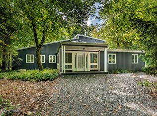 11 Mason St, Mount Pocono, PA 18344
