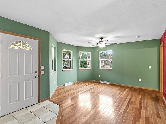 3rd image of W10765 E Harmony Dr