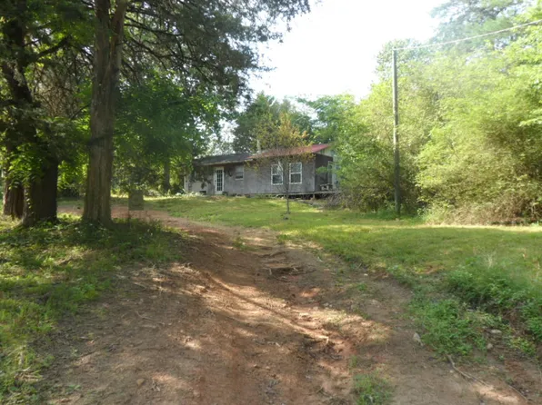 175 Lost Valley Rd, Pickens, SC 29671