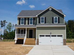 14013 Laketree Dr, Chester, VA 23831