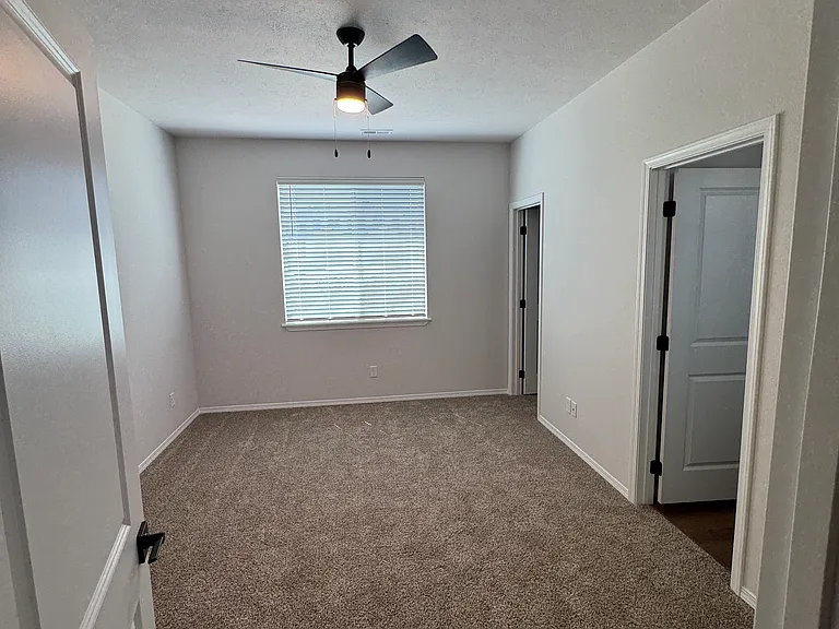 8400 E Rich Ave — Photo 10