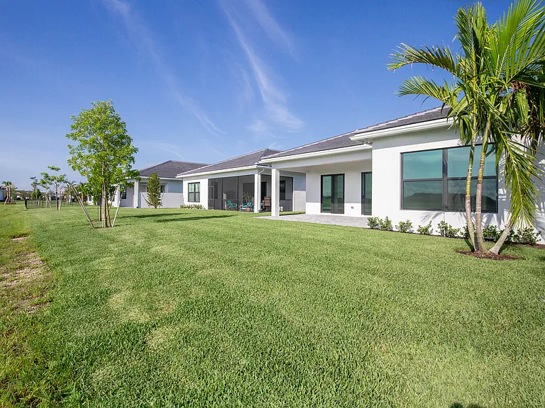 5576 Captiva Ln — Photo 93