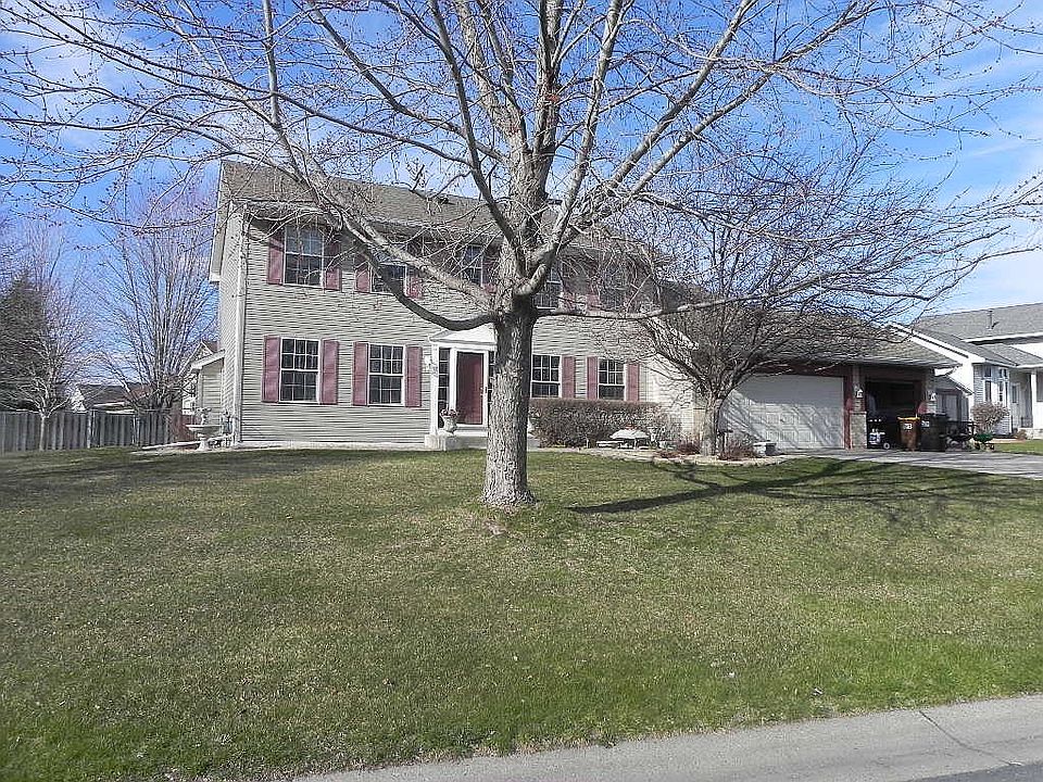 1st image of 8314 Russel Ave