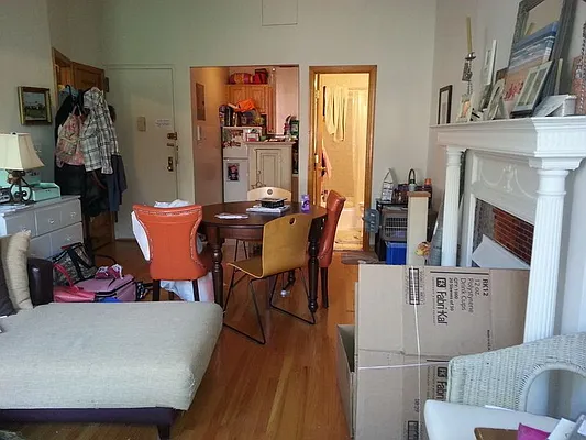 Rented by America Mecca Realty LLC | media 6