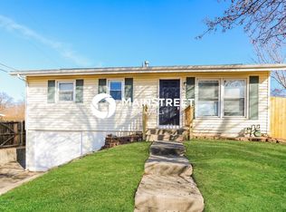 907 S Missouri St, Liberty, MO 64068