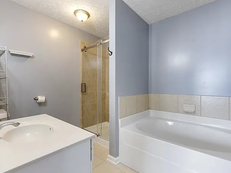 605 Spence Enclave Way — Photo 20