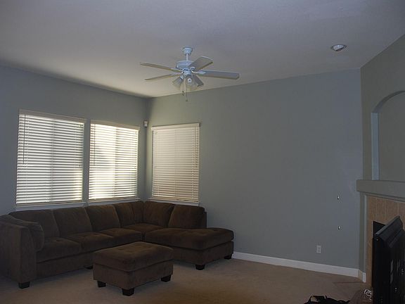 3rd image of 5716 Aspen Grove Ln #1