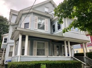 29 Carlisle St, Springfield, MA 01109