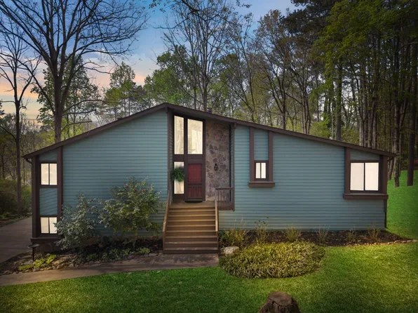 6658 Windwood Cir, Douglasville, GA 30135