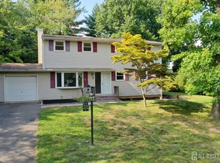 3 Donald Rd, East Brunswick, NJ 08816