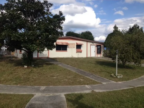 944 Halstead St, Deltona, FL 32725
