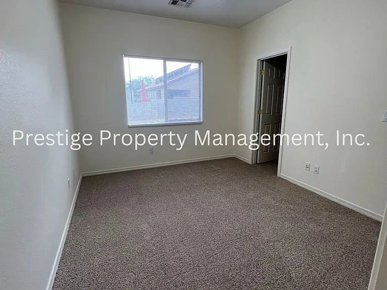 81 W Calle Guija — Photo 11