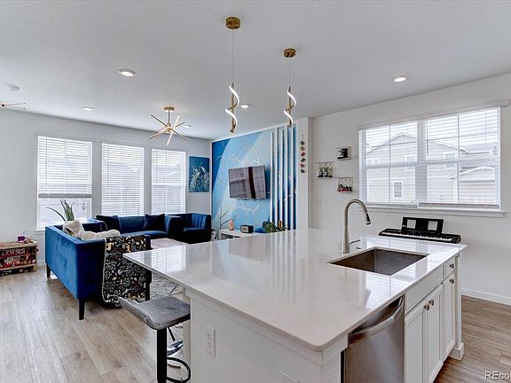 4th image of 8986 Woodmere Court