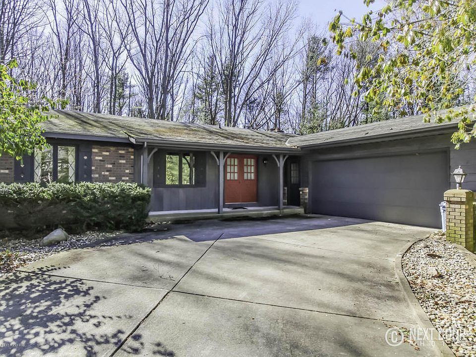 1st image of 17079 Bellwood Ct