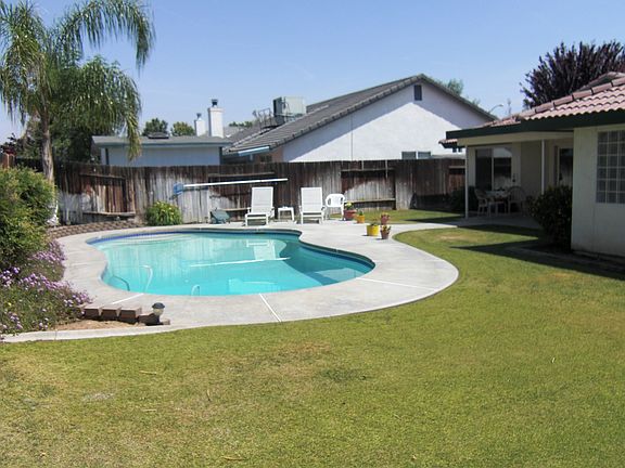 Rear Yard
