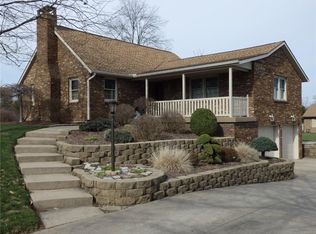 524 Oakwood Dr, Bellefontaine, OH 43311