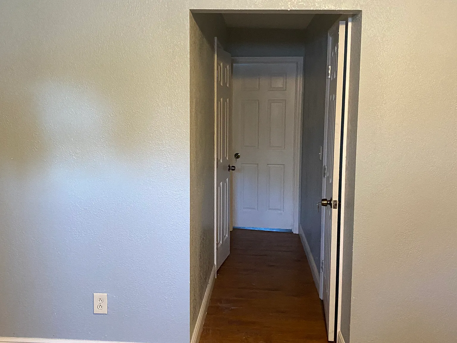 1 bed, 700 sqft, $1,500 — Photo 4
