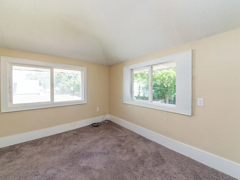 1130 Lafayette Ave SE — Photo 19