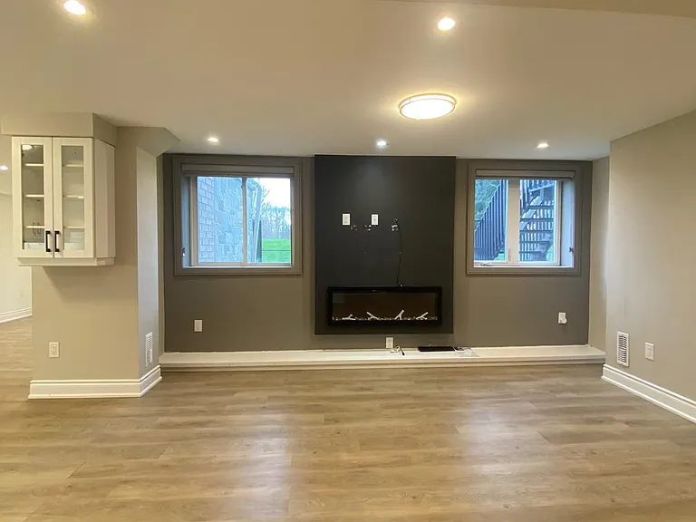 137 Spring Azure Cres #BASEMENT — Photo 16