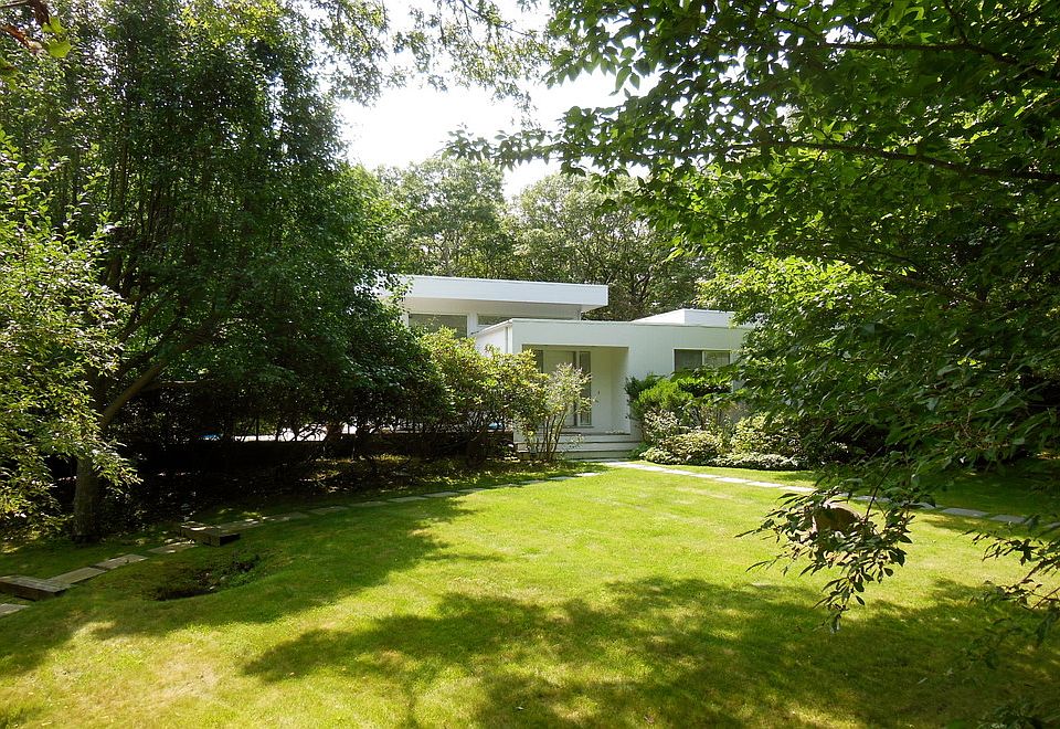 35 Jonathan Dr, East Hampton, NY 11937 Zillow