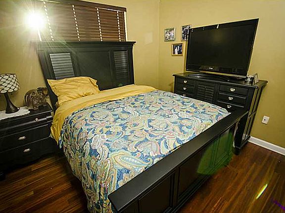 5th image of 2280 SW 32nd Ave APT 513