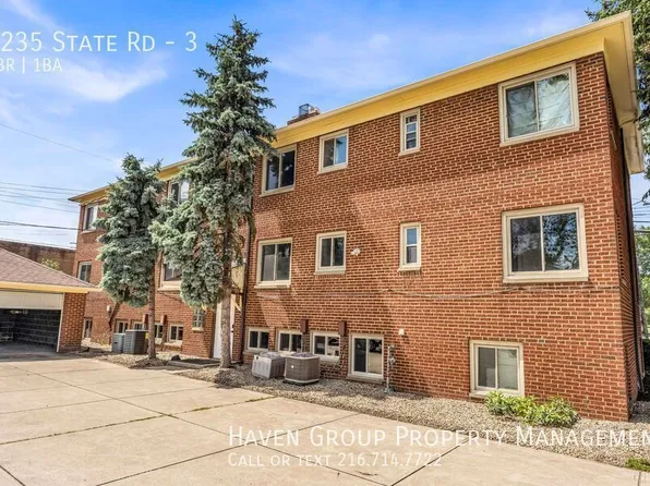 5235 State Rd APT 3, Cleveland, OH 44134