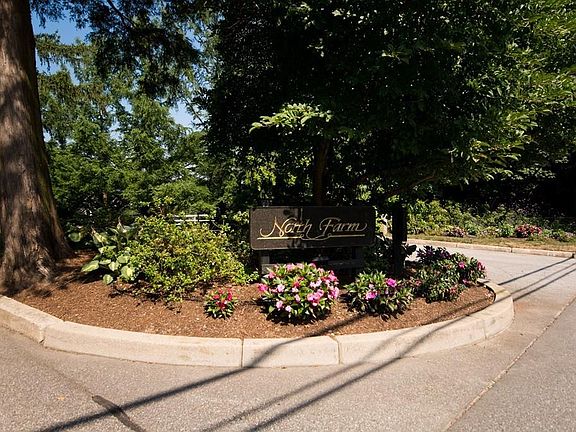 2nd image of 73 Seabreeze Ln #73