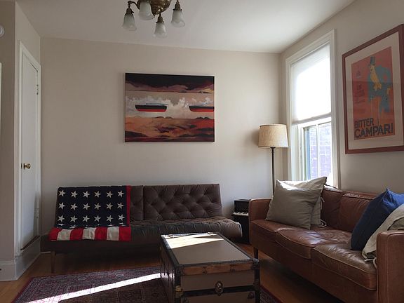 Living Room/Optional Bedroom