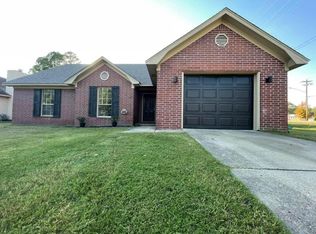 805 Crosspoint Rd, Conway, AR 72034