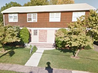 101 6th Ave, Hawthorne, NJ 07506