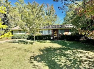 255 Forest Rd, Athens, GA 30605