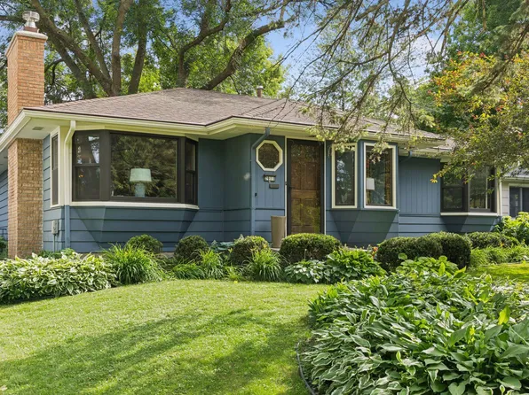 2911 W 54th St, Minneapolis, MN 55410