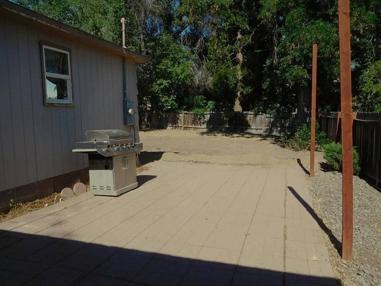 1150 Ralston St — Photo 14