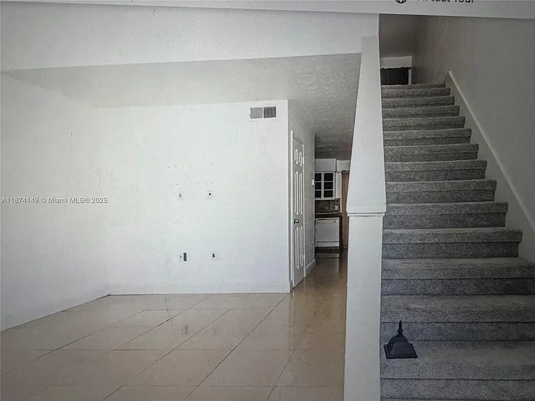 3984 Crayrich Cir #C-5 — Photo 8