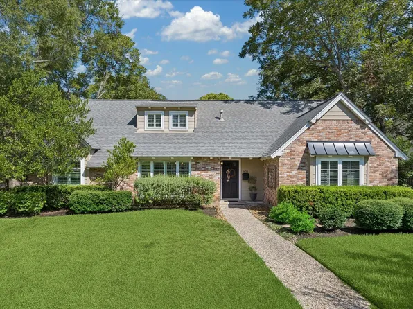 14318 Chadbourne Dr, Houston, TX 77079