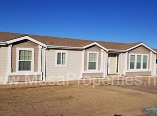 5474 Yucca Terrace Dr, Phelan, CA 92371