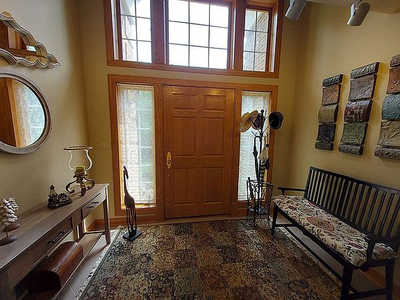 Entry way
