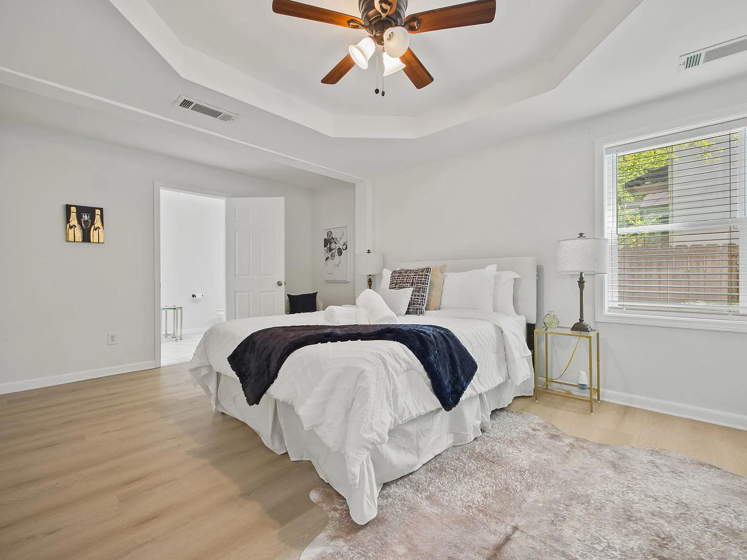 1346 Lorenzo Dr SW — Photo 2