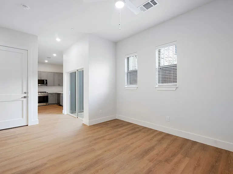 5313 Reiger Ave — Photo 35