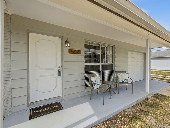 5th image of 7742 Atherton Ave