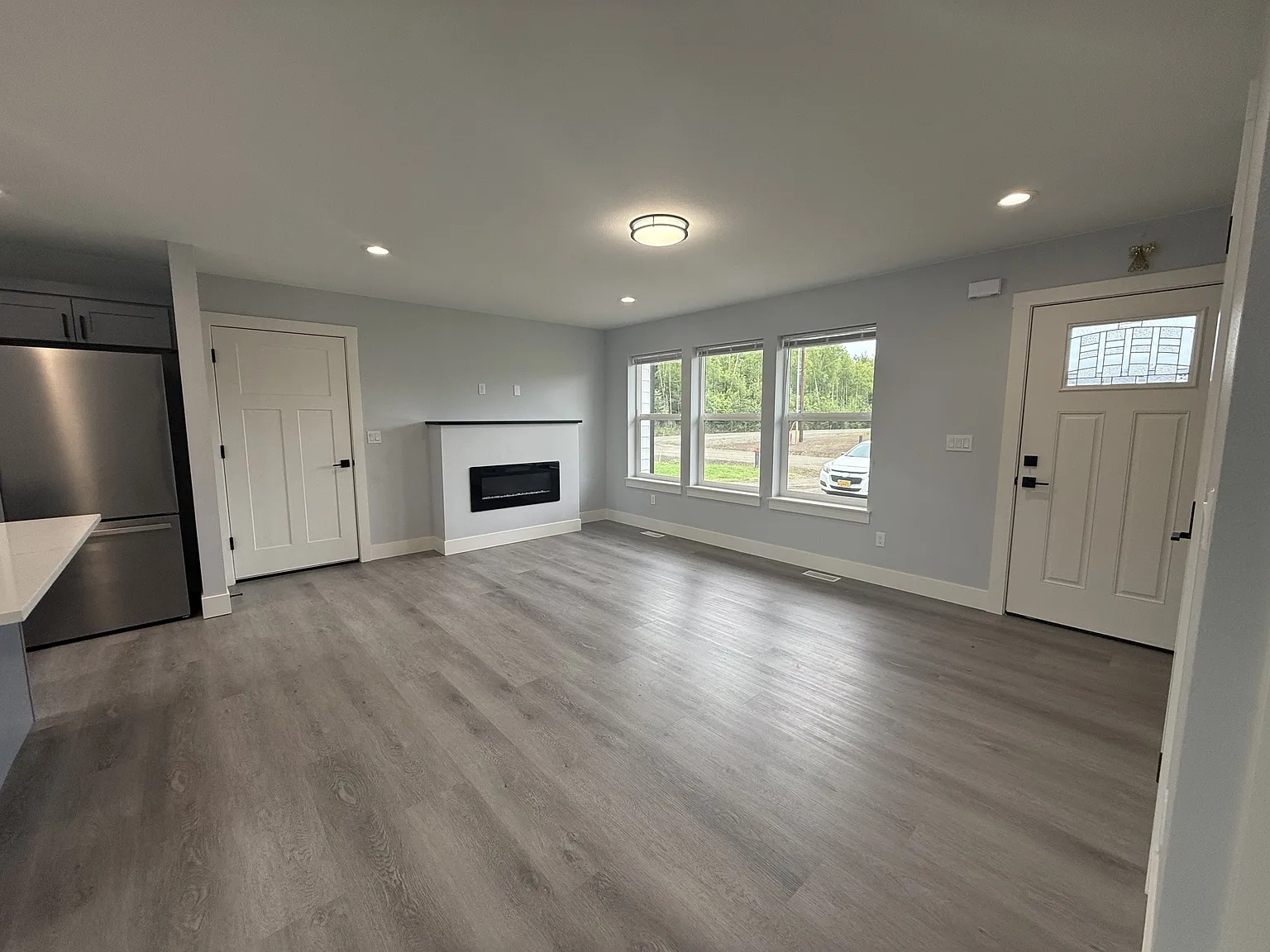 5318-5364 S Gilca Pl - 5364 — Photo 3