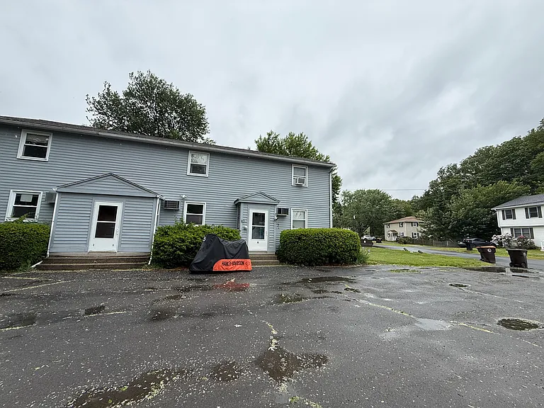 465 Corey St #A — Photo 2