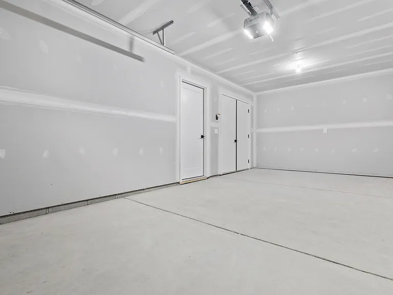 Ivy Townhomes — Photo 17