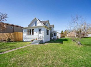 2216 E 8th St, Superior, WI 54880