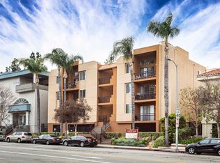 White Oak Gardens, Encino, CA 91316