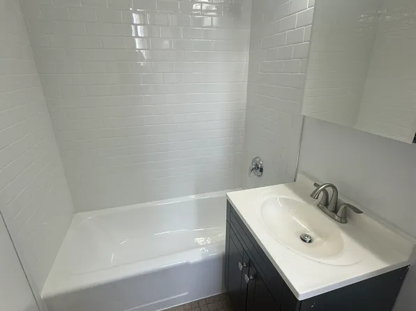 555 East 78th Street image 7 of 16