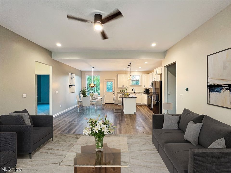 209 Greenbrier Rd, Weirton, WV 26062 MLS 4469869 Zillow