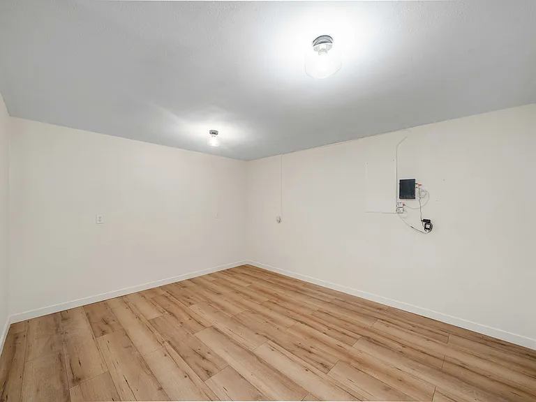 4642 SE Madison St #B — Photo 9
