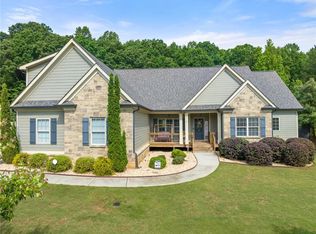 343 Woods Creek Rd, Jefferson, GA 30549